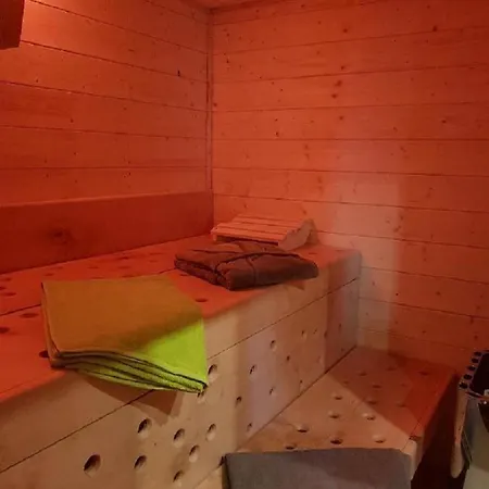 Willis Huette * Zachenberg