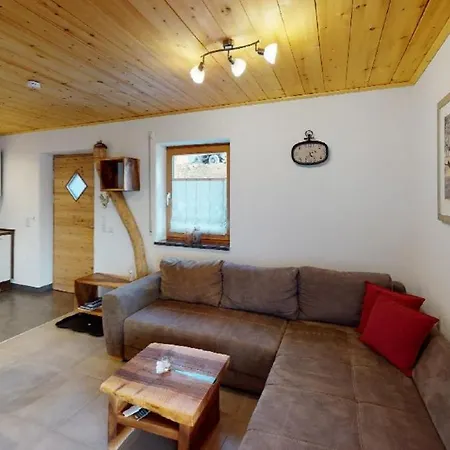 Willis Huette Chalet Zachenberg