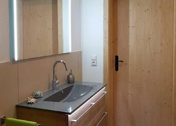 Willis Huette * Zachenberg