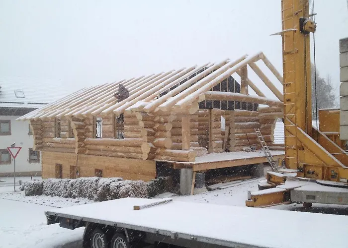 Willis Huette Chalet *