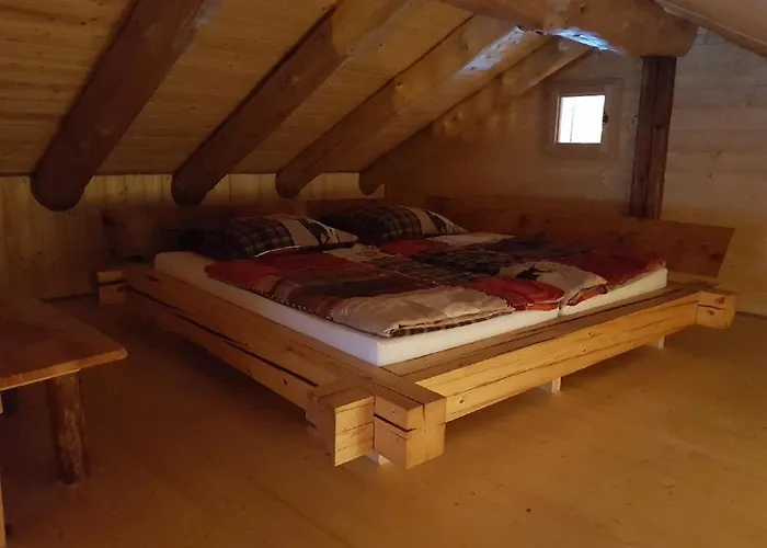 Willis Huette Chalet Zachenberg